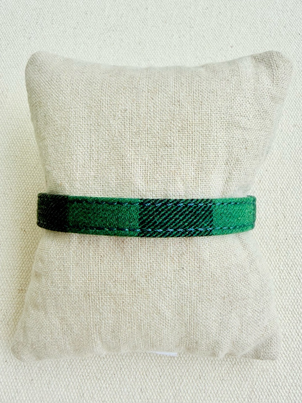 *Single Felt Band* KEEP COLLECTIVE Retired Buckle Clasp Plaid (Display) - Picture 2 of 2